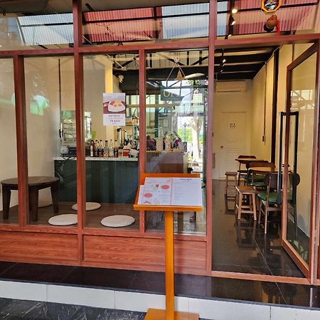 Canal View Lo-Ha Guest House, Contactless Check-In バンコク都 エクステリア 写真