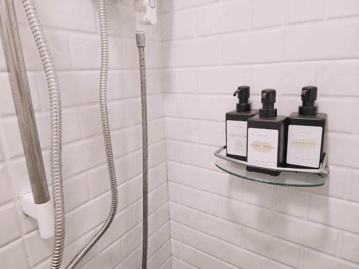Canal View Lo-Ha Guest House, Contactless Check-In バンコク都 エクステリア 写真