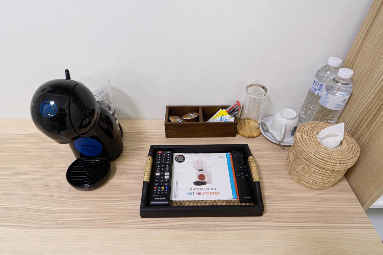 Canal View Lo-Ha Guest House, Contactless Check-In バンコク都 エクステリア 写真